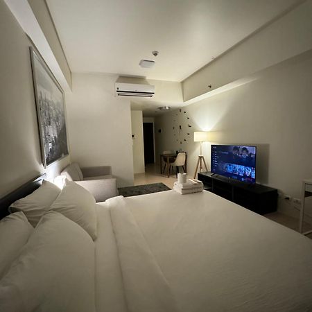 81 Newport Blvd Cluster 4 Unit B 3Rd Flr By Rechelle Nunag Pasay Zewnętrze zdjęcie