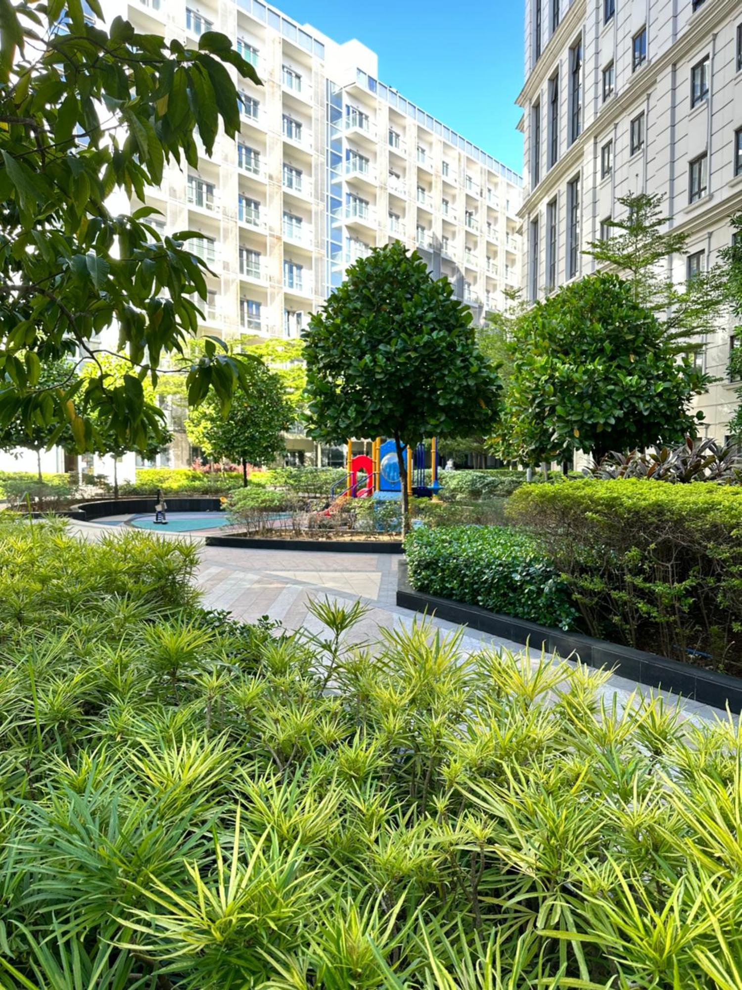 81 Newport Blvd Cluster 4 Unit B 3Rd Flr By Rechelle Nunag Pasay Zewnętrze zdjęcie