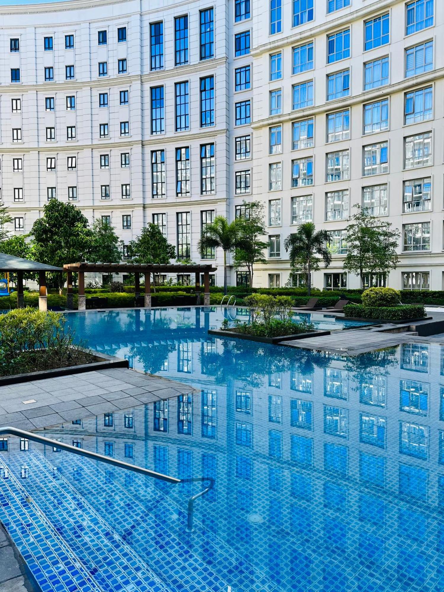 81 Newport Blvd Cluster 4 Unit B 3Rd Flr By Rechelle Nunag Pasay Zewnętrze zdjęcie