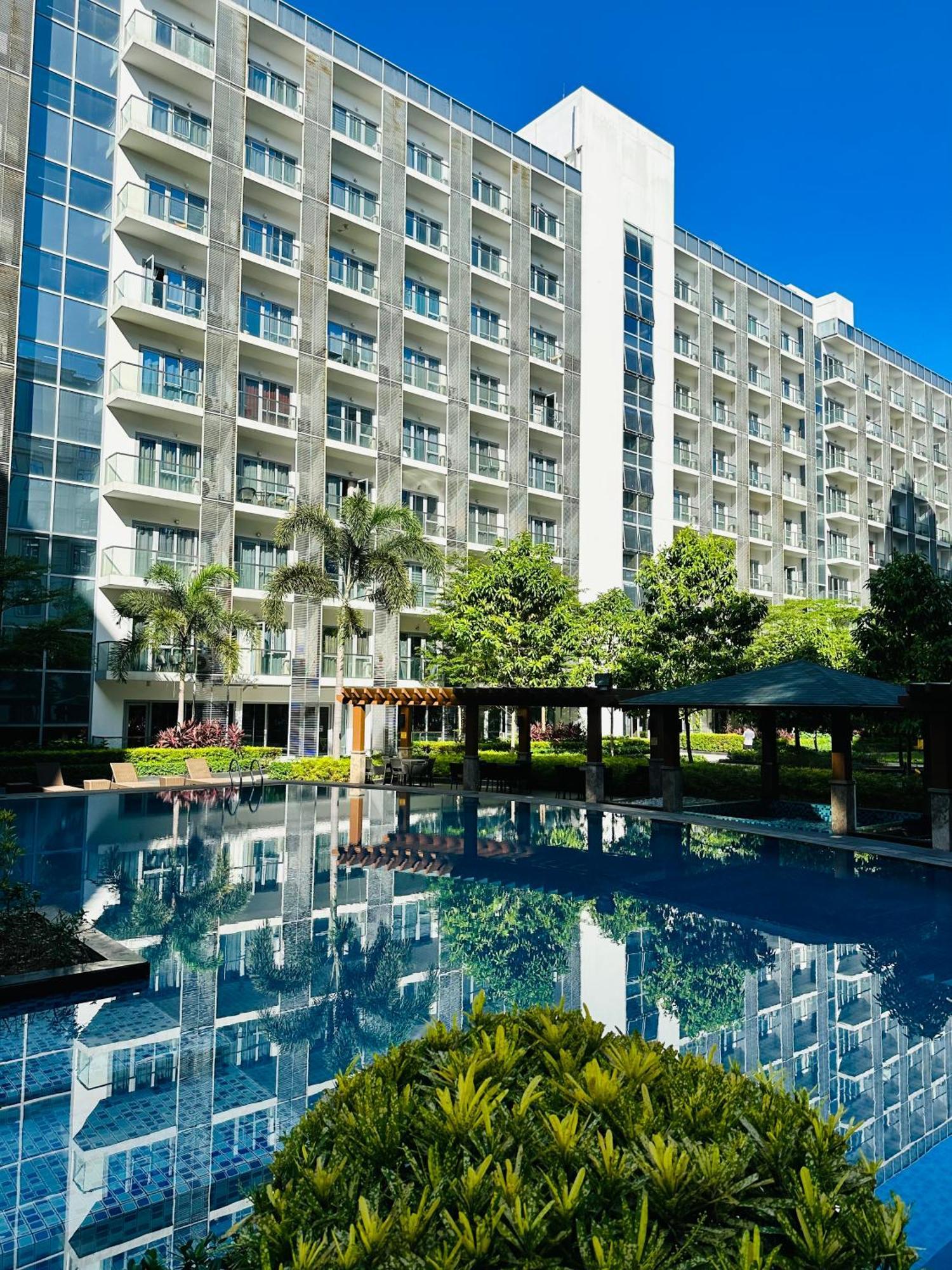 81 Newport Blvd Cluster 4 Unit B 3Rd Flr By Rechelle Nunag Pasay Zewnętrze zdjęcie